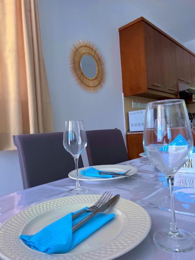 3 Bedroom Coral Bay Seaview I Private Pool Villa