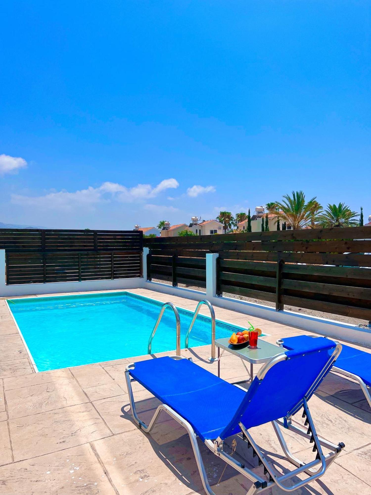 3 Bedroom Coral Bay Seaview I Private Pool