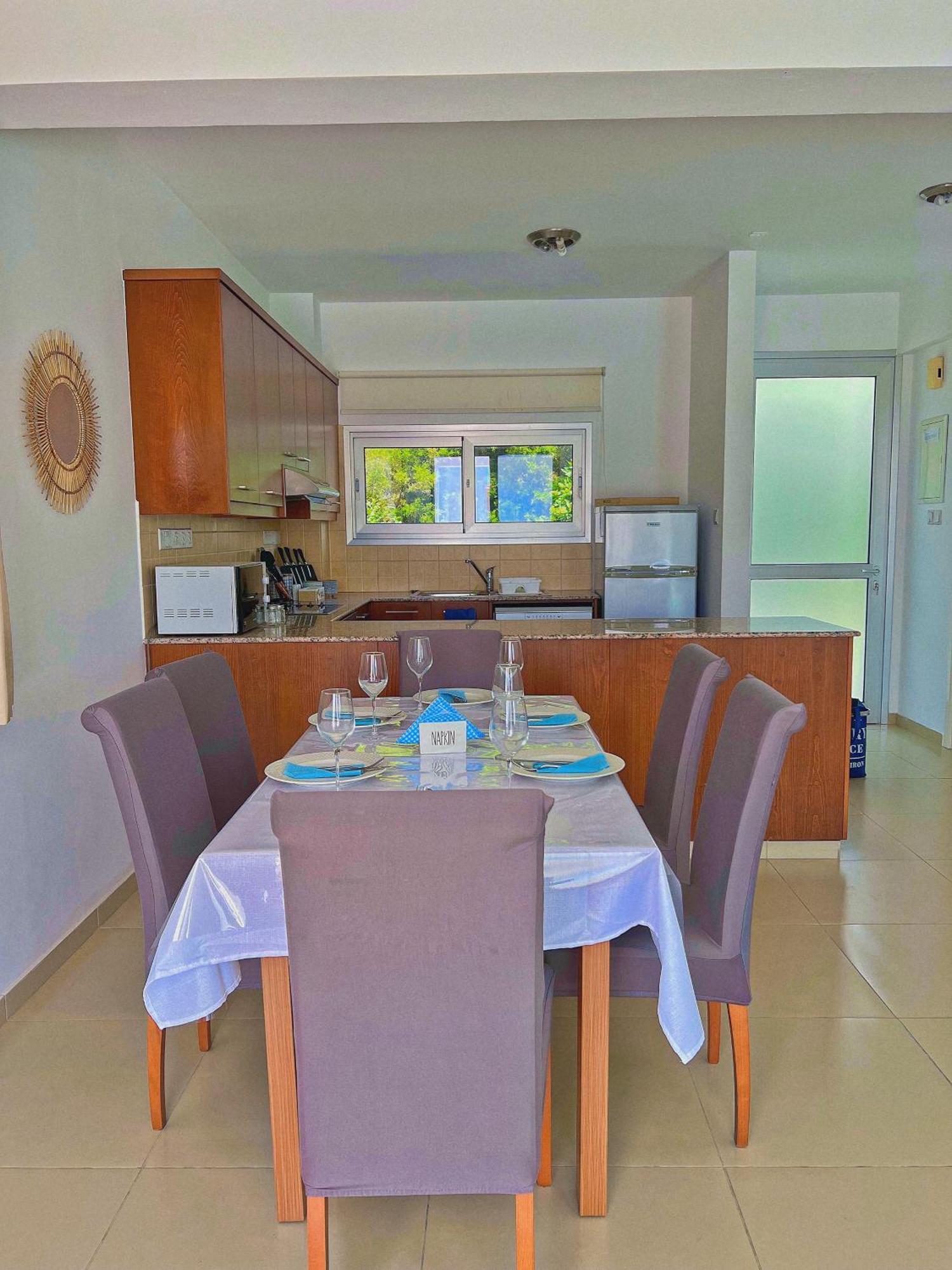 3 Bedroom Coral Bay Seaview I Private Pool Villa *